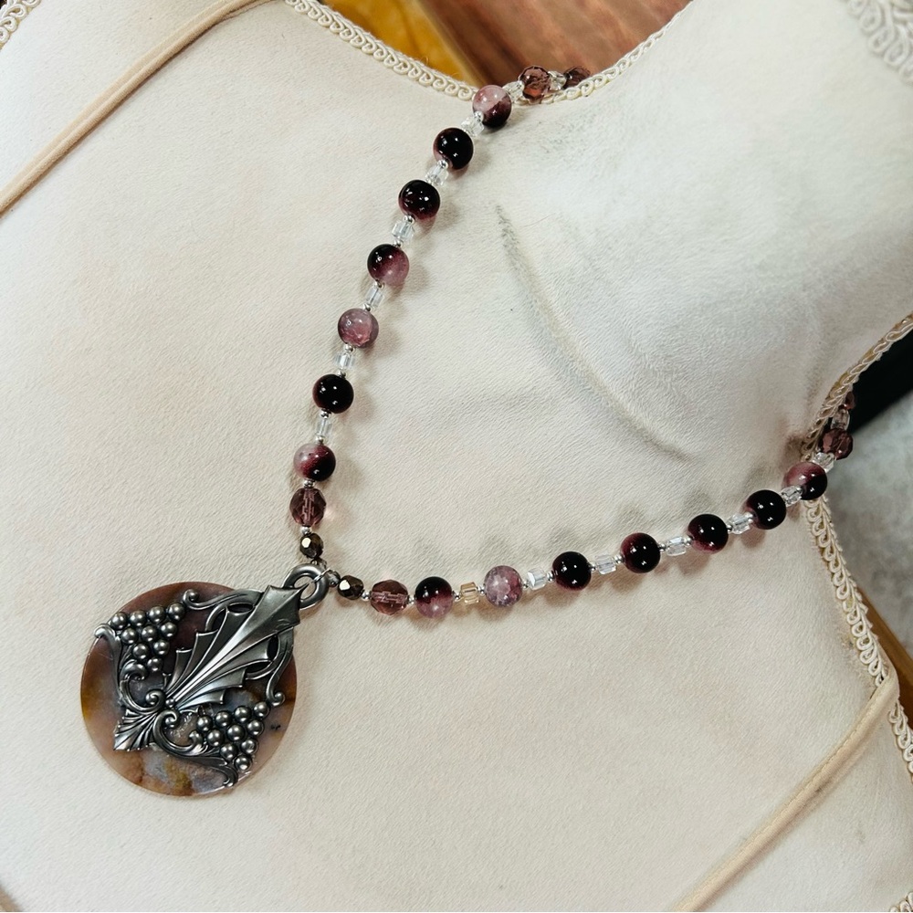 Handcrafted art glass bead crystal art deco orca agate slab pendant necklace